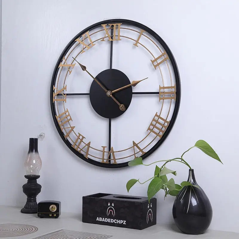 Grande Horloge Murale Design Chiffre Romain