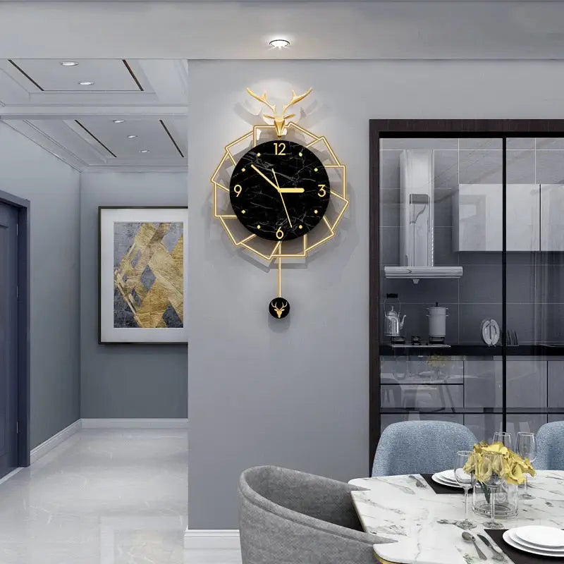 Horloge Murale Luxe Cerf Doré et Marbre Noir