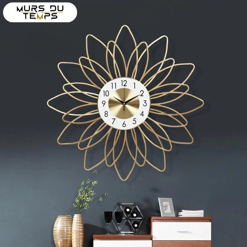 Horloge Murale Fleur Dorée Design