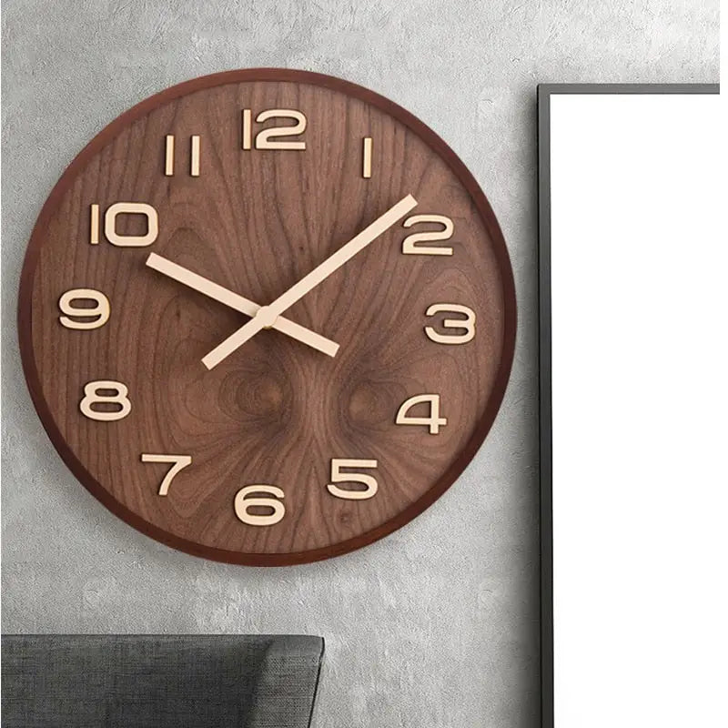 Horloge Murale en Bois de Noyer