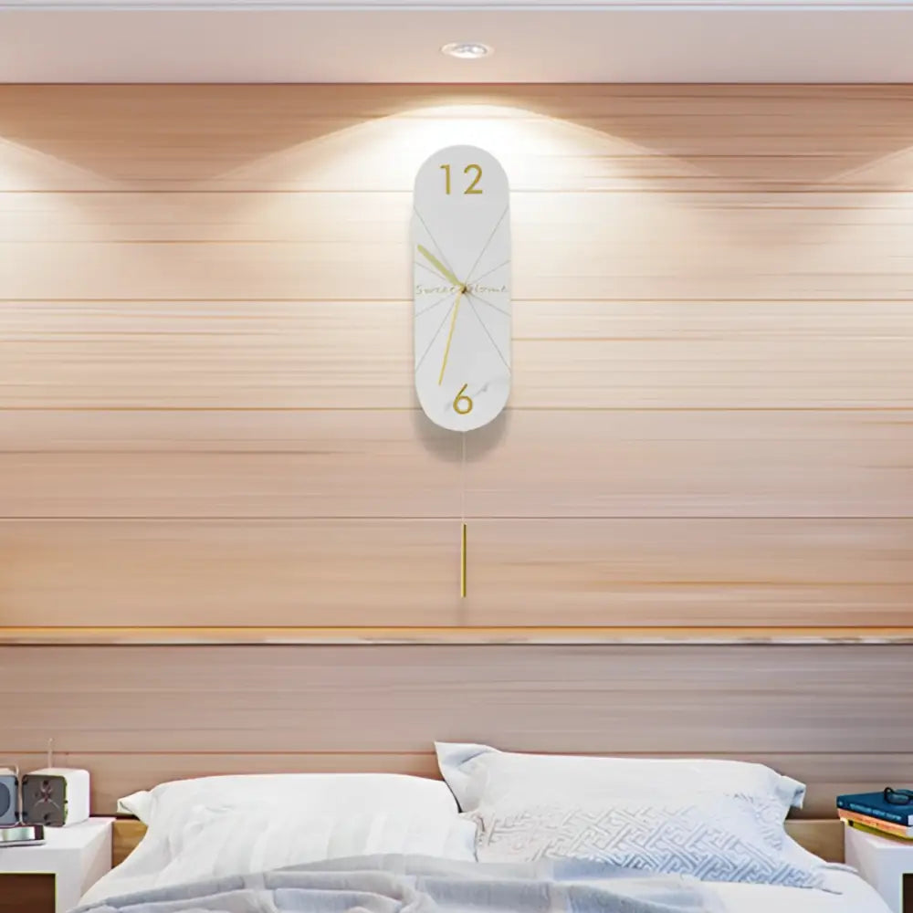 Pendule Murale Design à Balancier